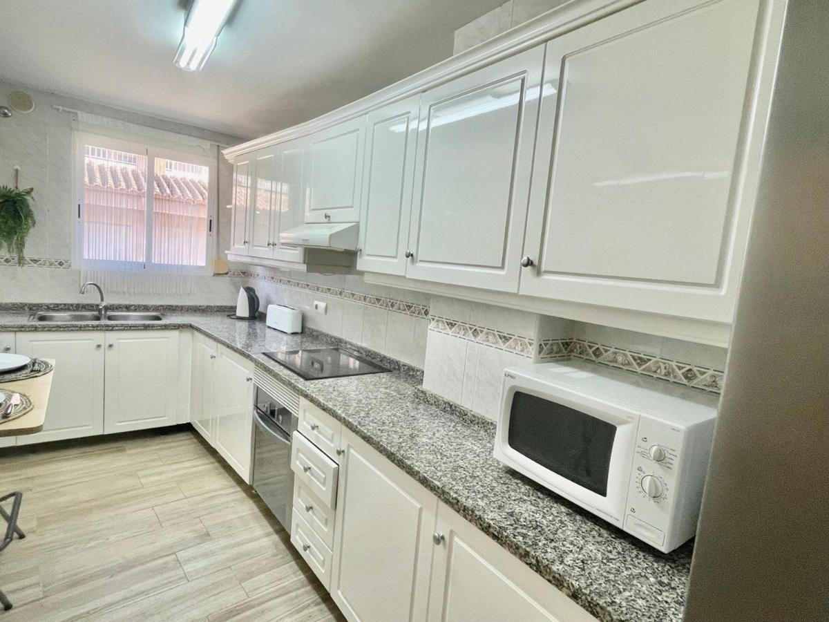 Sea&Relax Apartment Калпе Екстериор снимка